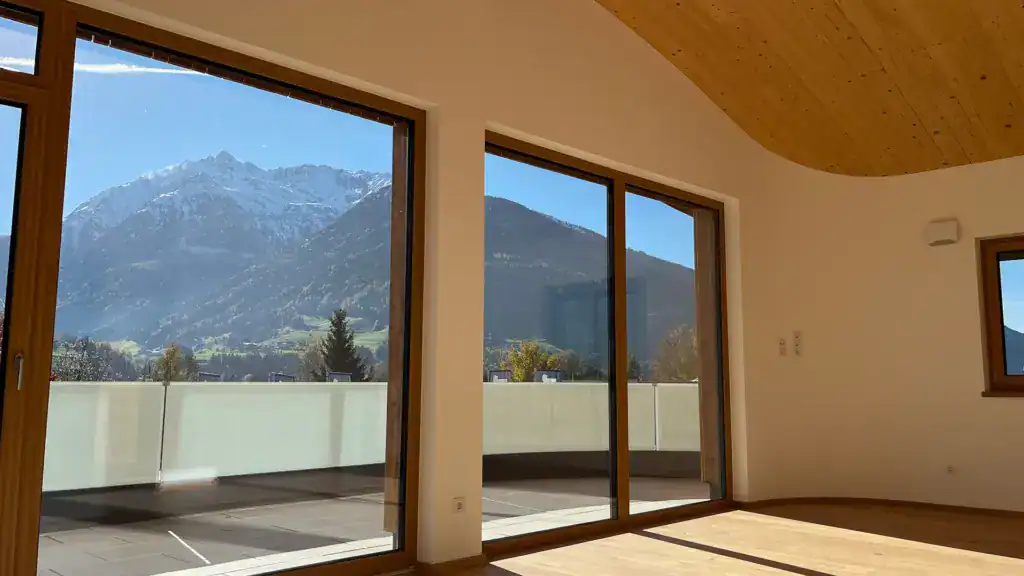 PLANHAK Referenz Apotheke Mittersill Obergeschoss Innen